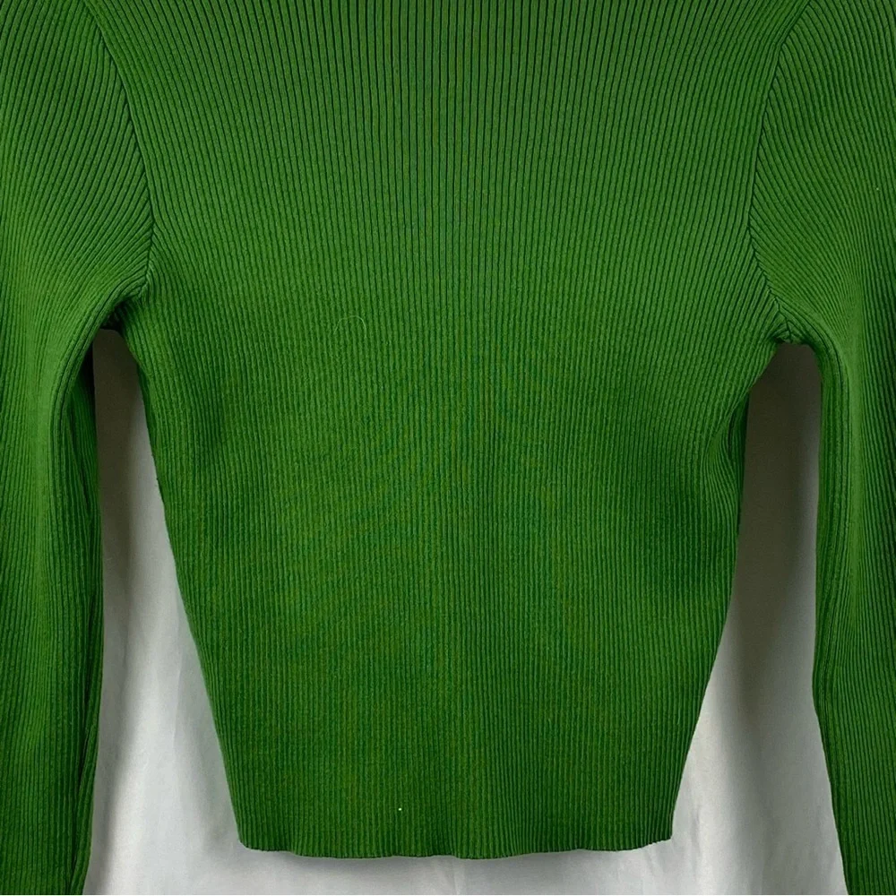 Forever 21 Women’s Green Ribbed Long Sleeve Cropped Sweater Cardigan Top Medium